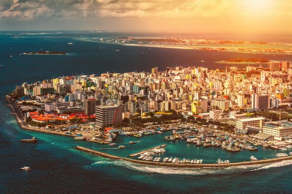 Visita guiada por Malé + Excursão a Villimale